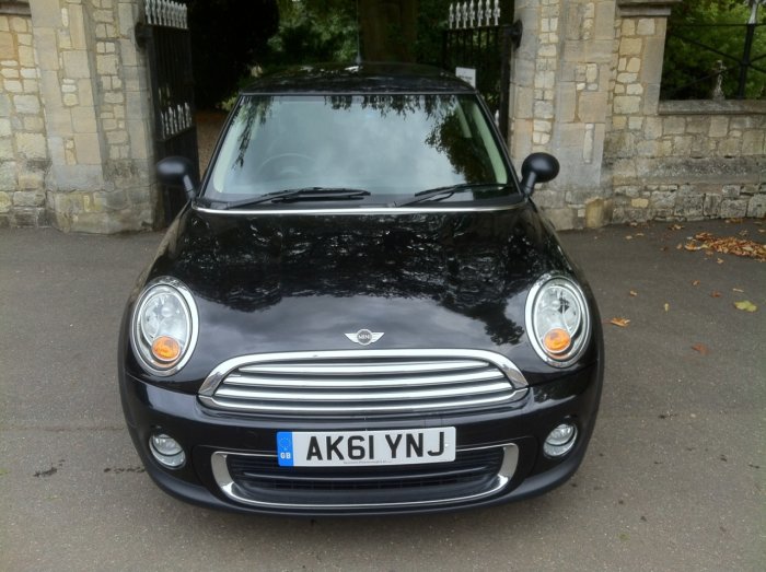 Mini Hatchback 1.6 One - Pepper Pack Hatchback Petrol Black