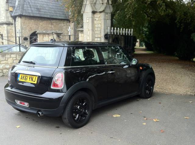 2012 Mini Hatchback 1.6 One - Pepper Pack