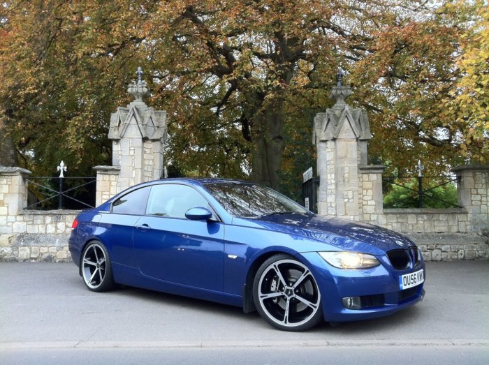BMW 3 Series 3.0 335i SE 2dr Auto Coupe Petrol Blue