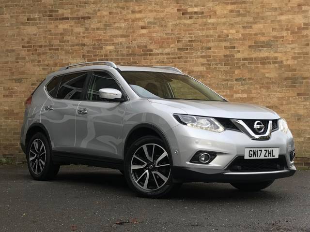 Nissan X Trail 1.6 dCi Tekna 5dr 4WD Estate Diesel Silver