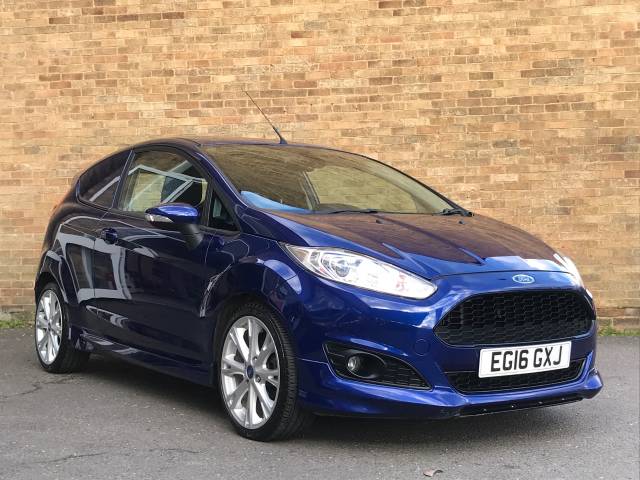 Ford Fiesta 1.5 TDCi Sport Van Van Diesel Blue