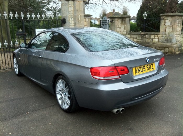 BMW 3 Series 3.0 325d M Sport 2dr Coupe Diesel Grey