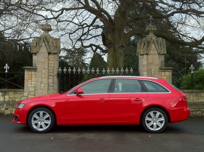 Audi A4 Avant 1.8T FSI 160 SE Estate Estate Petrol Red