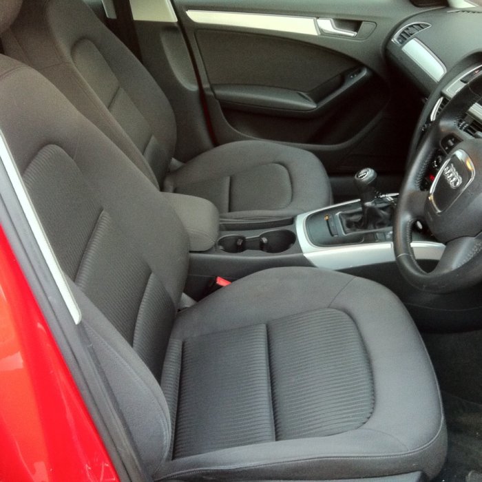 Audi A4 Avant 1.8T FSI 160 SE Estate Estate Petrol Red
