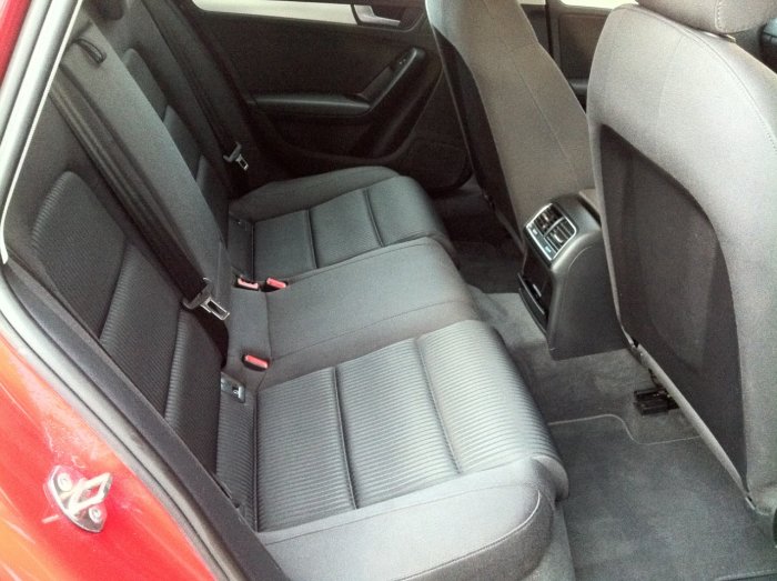 Audi A4 Avant 1.8T FSI 160 SE Estate Estate Petrol Red