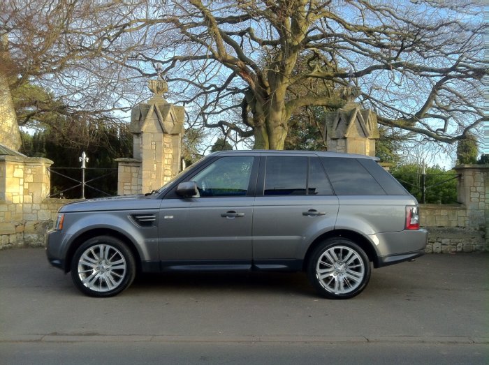 Land Rover Range Rover Sport 3.0 TDV6 HSE 5dr CommandShift Estate Diesel Grey