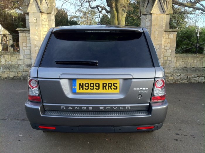 Land Rover Range Rover Sport 3.0 TDV6 HSE 5dr CommandShift Estate Diesel Grey