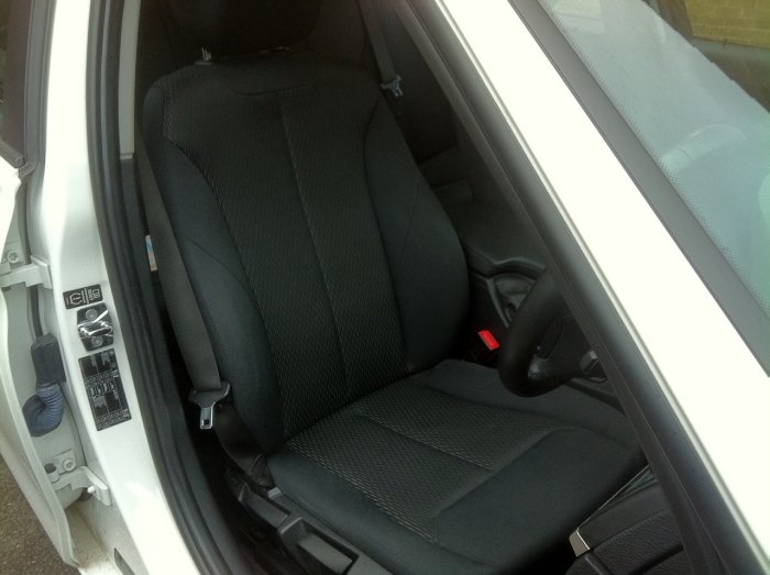BMW 3 Series 2.0 320d SE 4dr Step Auto Saloon Diesel White