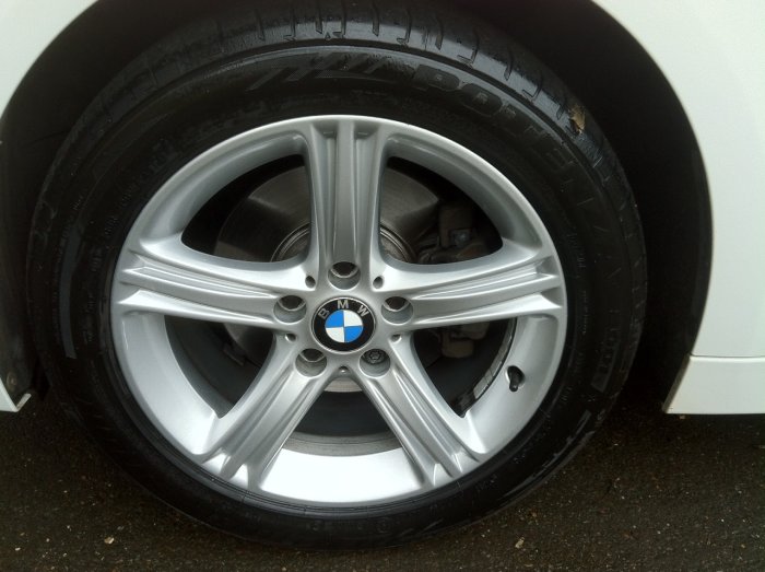BMW 3 Series 2.0 320d SE 4dr Step Auto Saloon Diesel White