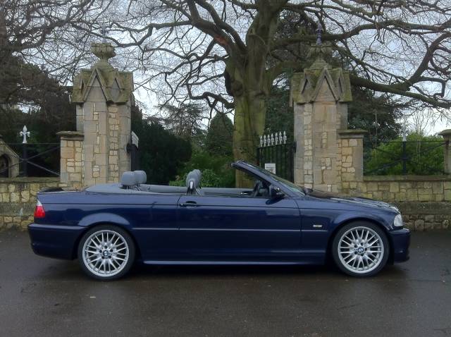 BMW 3 Series 2.5 325 Ci Sport 2dr Auto Convertible Petrol Blue