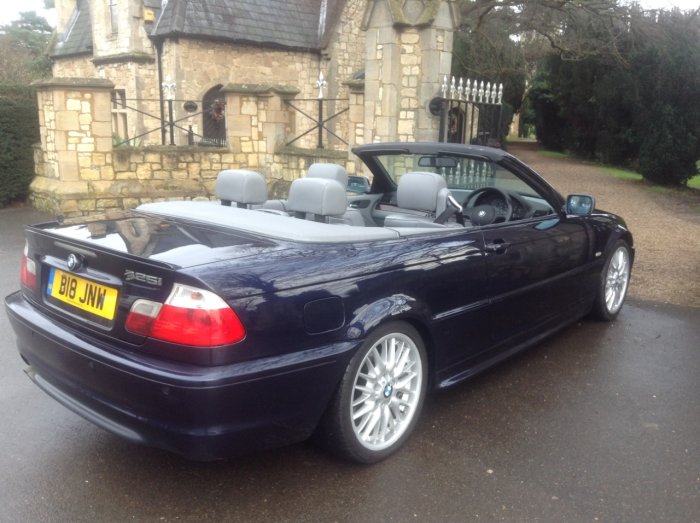 BMW 3 Series 2.5 325 Ci Sport 2dr Auto Convertible Petrol Blue