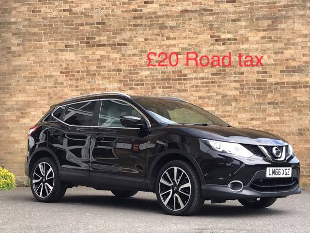 Nissan Qashqai 1.5 dCi Tekna 5dr Hatchback Diesel Black