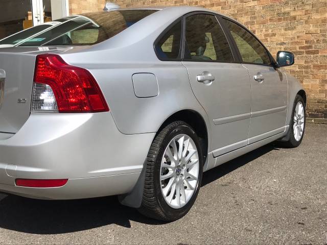 2011 Volvo S40 2.0 SE Lux 4dr