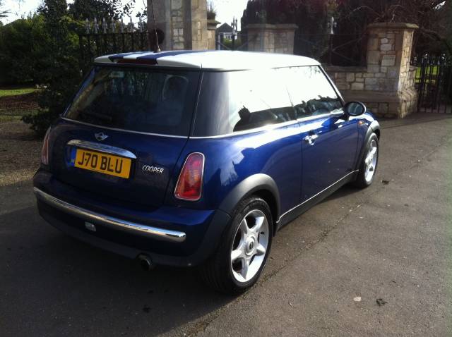 2003 Mini Hatchback 1.6 Cooper 3dr