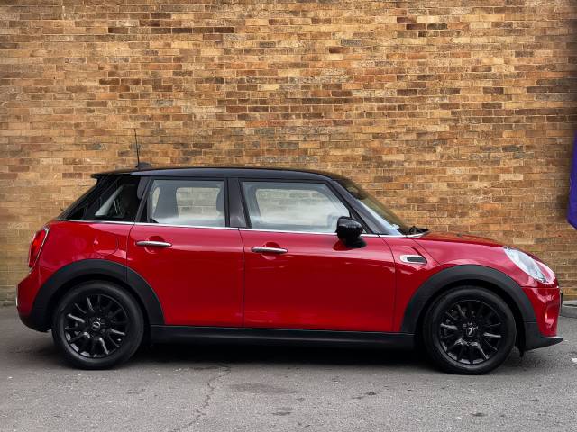 2015 Mini Hatchback 1.5 Cooper 5dr