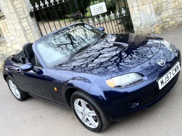 Mazda MX-5 1.8i 2dr Convertible Petrol Blue