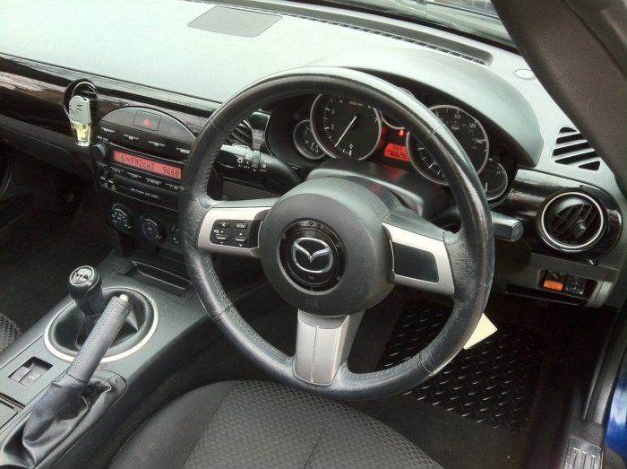 Mazda MX-5 1.8i 2dr Convertible Petrol Blue