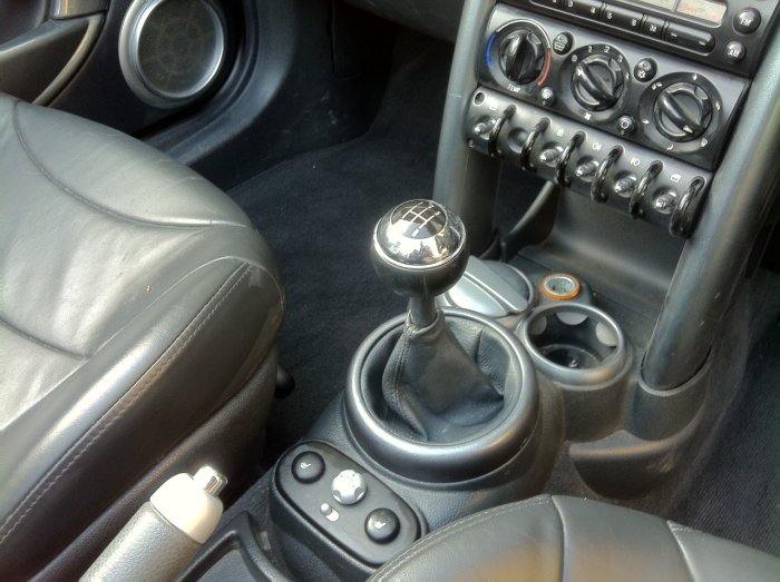 Mini Convertible 1.6 Cooper Chilli Pack + Extras Convertible Petrol Black
