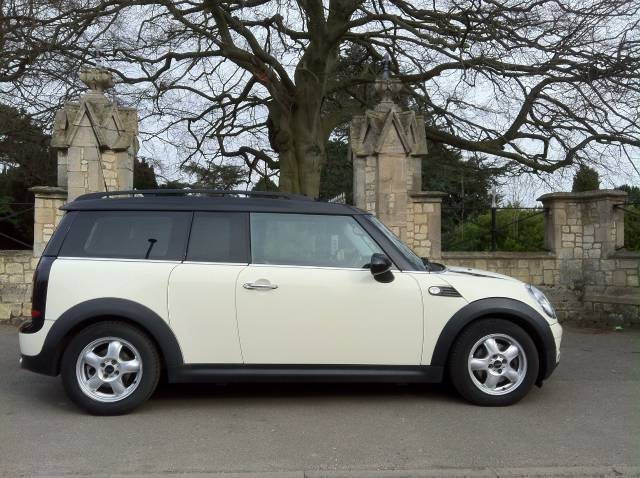 Mini Clubman 1.6 Copper D Chilli Pack Estate Diesel Pepper White