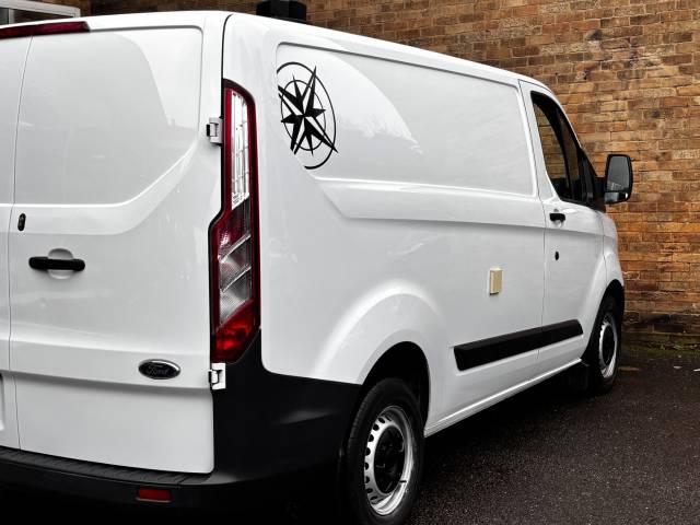 2014 Ford Transit Custom 2.2 TDCi 100ps Low Roof Van