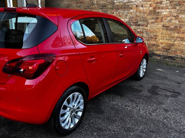 2016 Vauxhall Corsa 1.4 ecoFLEX SE 5dr