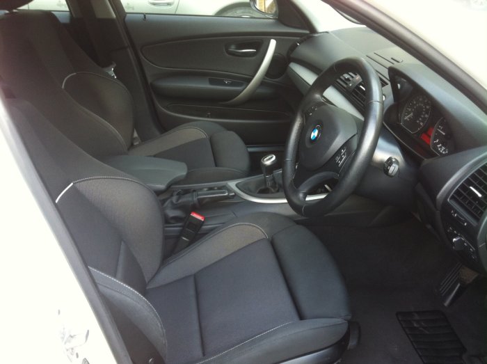 BMW 1 Series 2.0 116d Sport 5dr Hatchback Diesel White