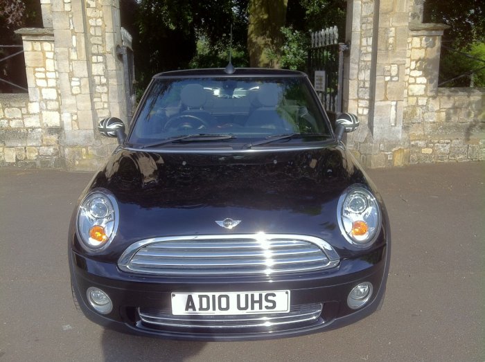 Mini Convertible 1.6 Cooper 2dr Auto Convertible Petrol Black