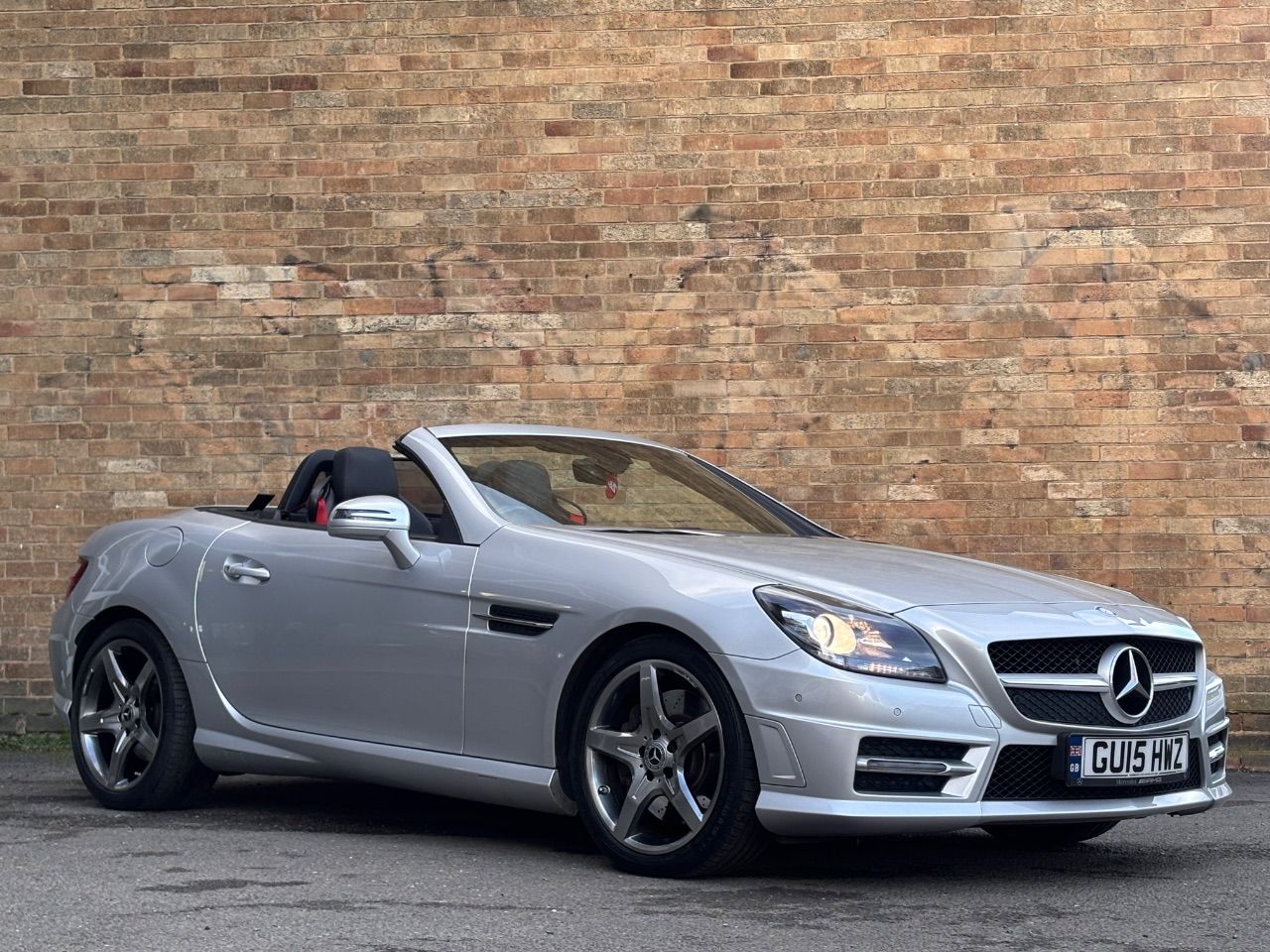 2015 Mercedes-Benz SLK 250 AMG