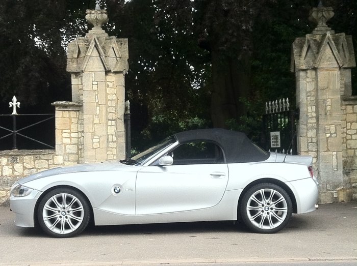 BMW Z4 2.0i Sport 2dr Convertible Petrol Silver
