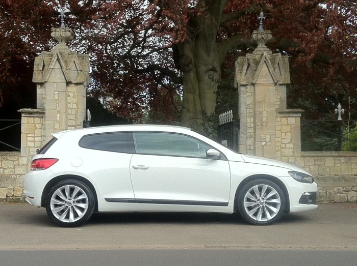 Volkswagen Scirocco 1.4 TSI 122 3dr Coupe Petrol White