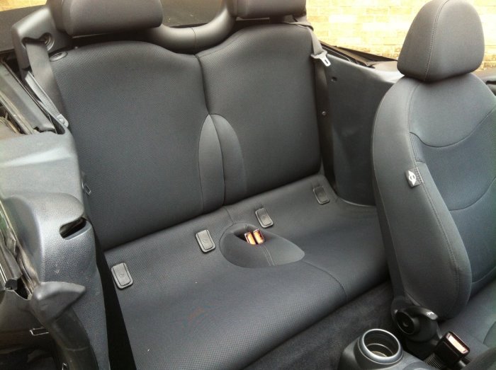 Mini Convertible 1.6 One 2dr Convertible Petrol Black