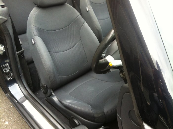 Mini Convertible 1.6 One 2dr Convertible Petrol Black