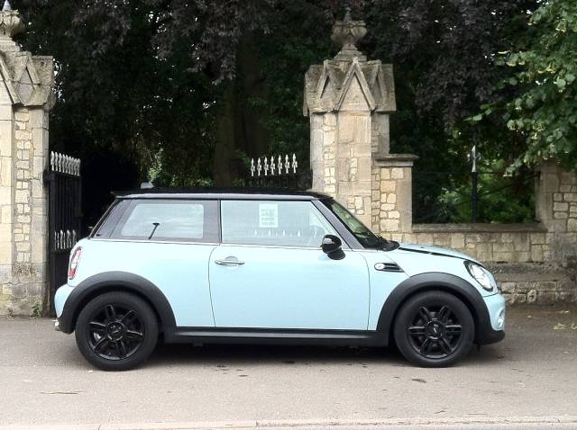 2012 Mini Hatchback 1.6 Cooper D 3dr