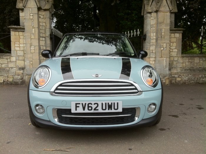 Mini Hatchback 1.6 Cooper D 3dr Hatchback Diesel Blue