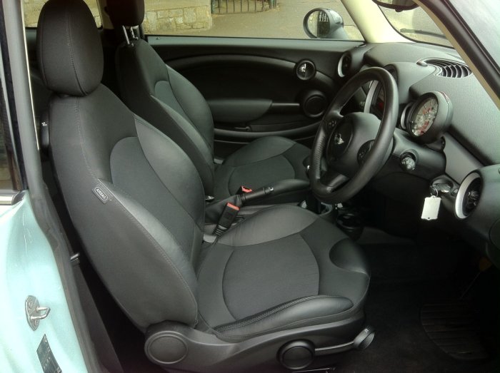 Mini Hatchback 1.6 Cooper D 3dr Hatchback Diesel Blue
