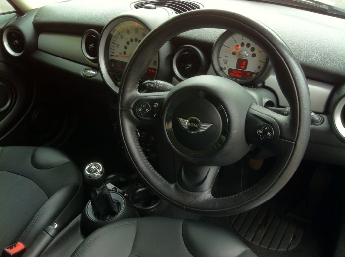 Mini Hatchback 1.6 Cooper D 3dr Hatchback Diesel Blue
