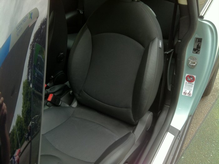 Mini Hatchback 1.6 Cooper D 3dr Hatchback Diesel Blue