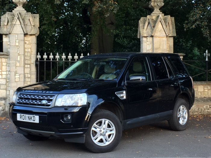 Land Rover Freelander 2.2 TD4 S 5dr Estate Diesel Black