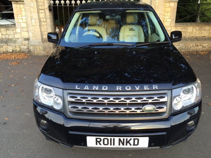 Land Rover Freelander 2.2 TD4 S 5dr Estate Diesel Black