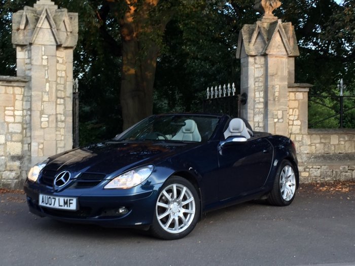 Mercedes-Benz SLK 3.0 SLK 280 2dr Tip Auto Convertible Petrol Blue