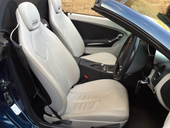 Mercedes-Benz SLK 3.0 SLK 280 2dr Tip Auto Convertible Petrol Blue
