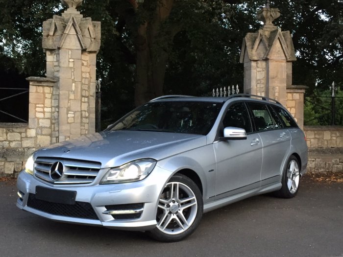Mercedes-Benz C Class 1.8 C180 BlueEFFICIENCY Sport 5dr Auto Estate Petrol Silver