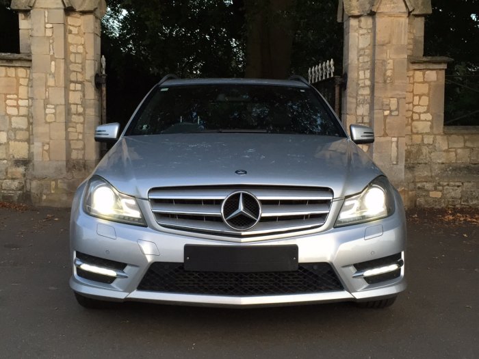 Mercedes-Benz C Class 1.8 C180 BlueEFFICIENCY Sport 5dr Auto Estate Petrol Silver