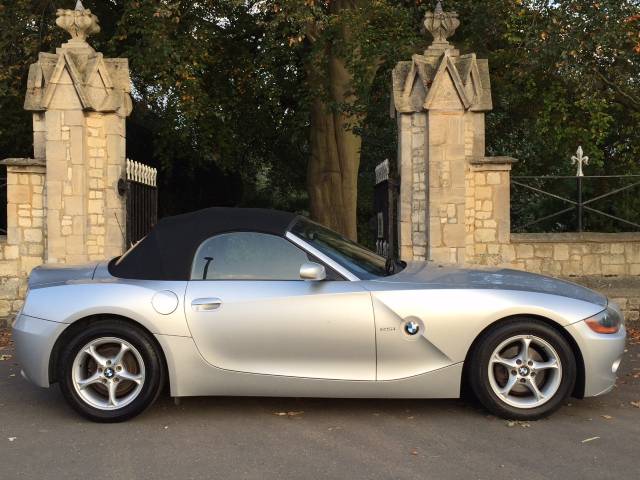 2003 BMW Z4 2.5i 2dr