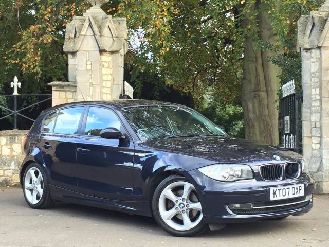 BMW 1 Series 2.0 120d Sport seats Hatchback Diesel Blue