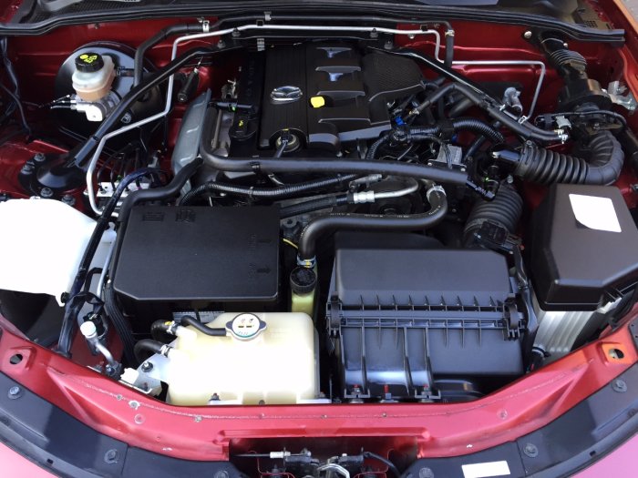 Mazda MX-5 2.0i Sport Tech Hard Top 2dr Convertible Petrol Red