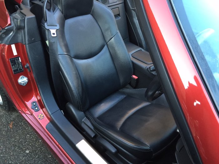 Mazda MX-5 2.0i Sport Tech Hard Top 2dr Convertible Petrol Red