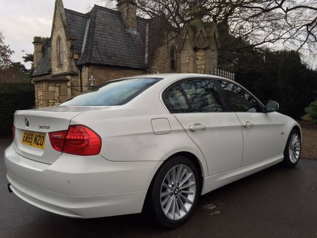 2009 BMW 3 Series 3.0 325i SE 4dr