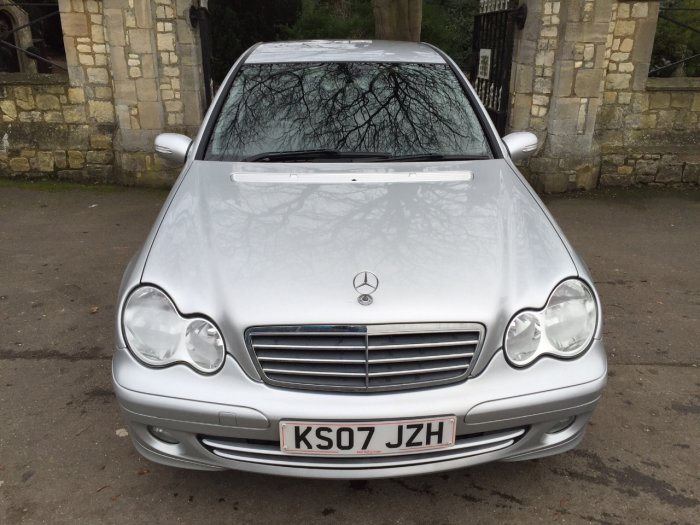 Mercedes-Benz C Class 1.8 C180K Classic SE 4dr Auto Saloon Petrol Silver