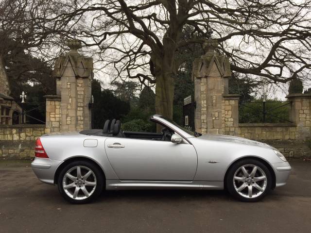 Mercedes-Benz SLK 2.3 SLK 230 2dr Tip Auto Special Edition Convertible Petrol Silver
